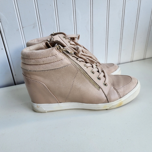 Aldo Leather Hidden Wedge High Top Sneakers Womens Size 8.5 Tan Blush Pink Laced - Picture 1 of 11